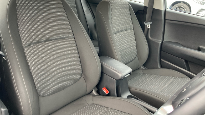 Kia Stonic 1.0T GDi 99 2 5dr DCT Petrol Estate